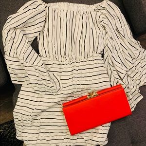 This dress is for people who believe in fashion without drilling hole in pocket.